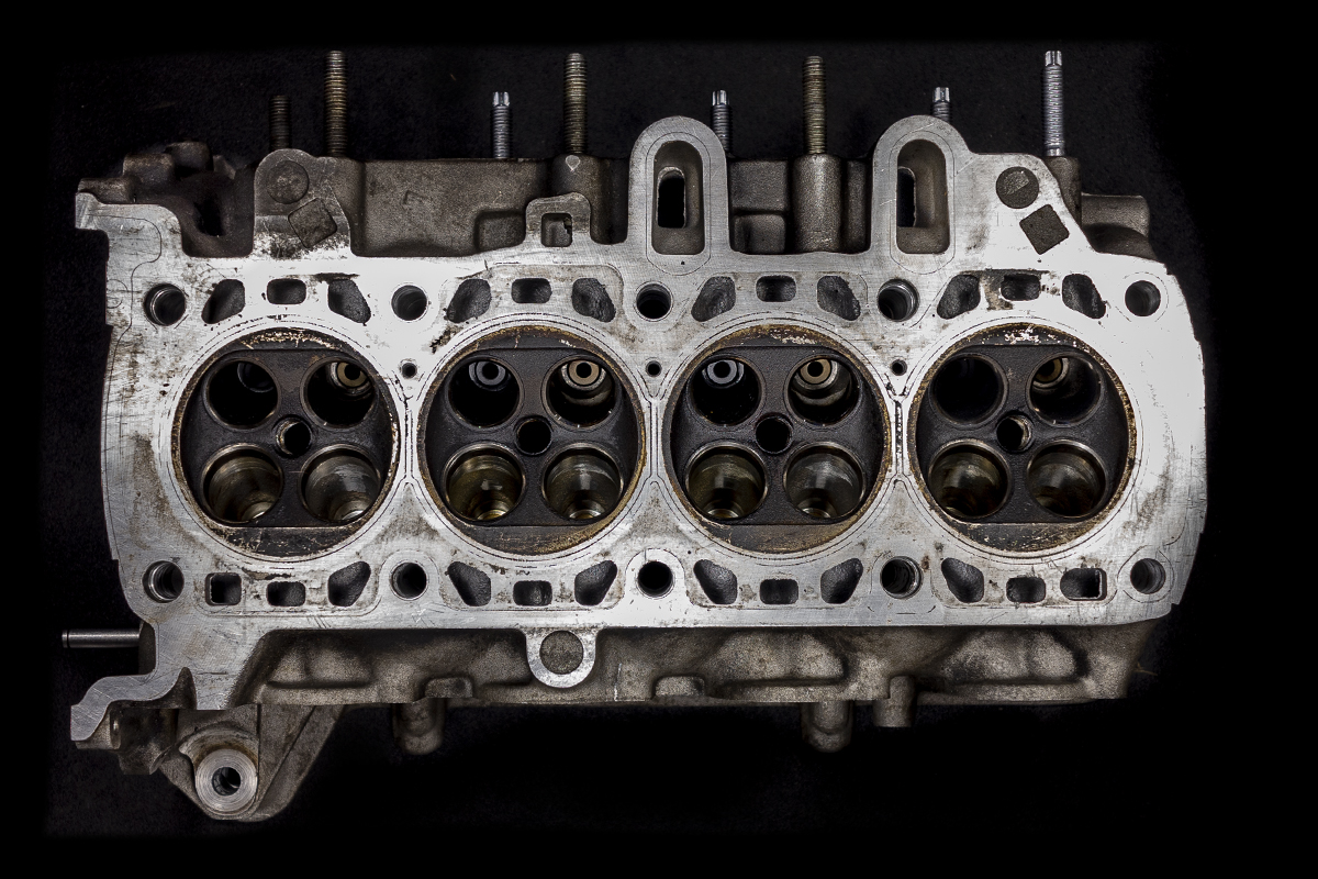 Mehrventil-Zylinderkopf vor der Bearbeitung